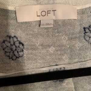 LOFT Sweaters - Ann Taylor Loft Cream w/Blue Print Cardigan Large LOFT Sweaters - Ann Taylor Loft Cream w/Blue Print Cardigan Large